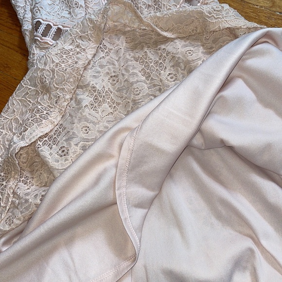 Material Girl lace sleeveless dress size S - Picture 12 of 16